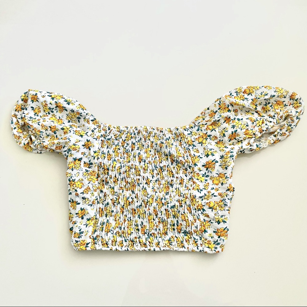 BERSHKA Rouched Florar Cropped Top - Picture 4 of 6